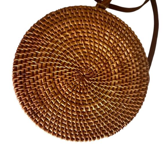 Womens Handbag Round Floral Spring NWT Boho Straw - Picture 3 of 7